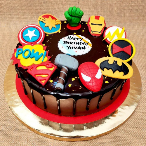 Avenger Superheroes Cake