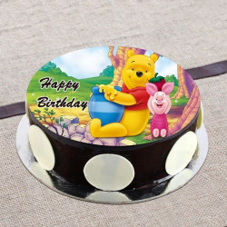 Pooh Cartoon Cake