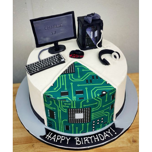 Computer Gaming Cake Computer Gaming Cake