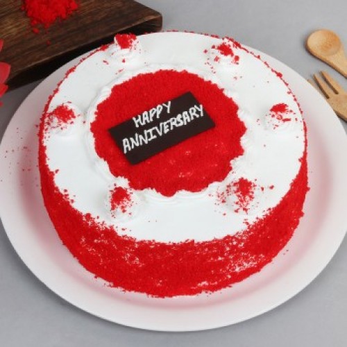 Red Velvet Delight Cake