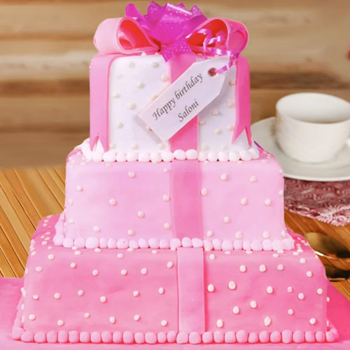 Crush In Pink Cake
