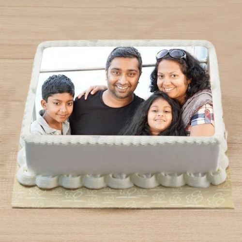 Family Picture Cake Family Picture Cake