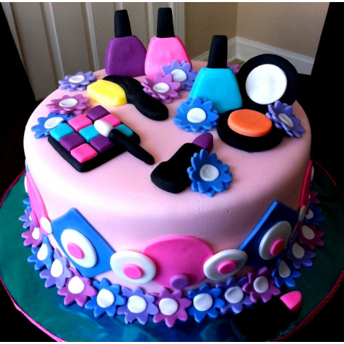 Makeup Things Cake