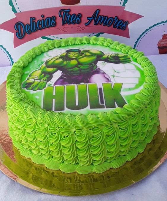 Hulk Cake – CakeAwaysbyMarone