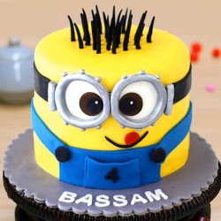 Minion Fondant Cake