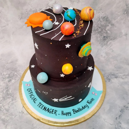 Planet Theme Cake