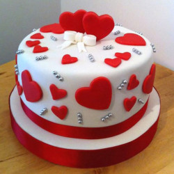 Romantic Anniversary Cake