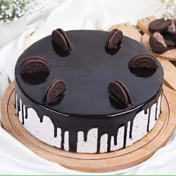 Ultimate Oreo Cake