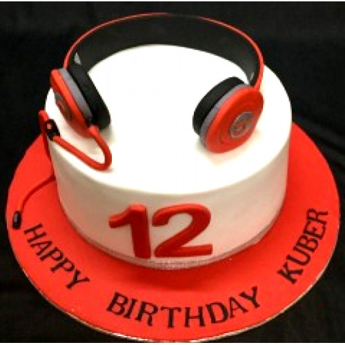 Headphone Theme Cake Headphone Theme Cake